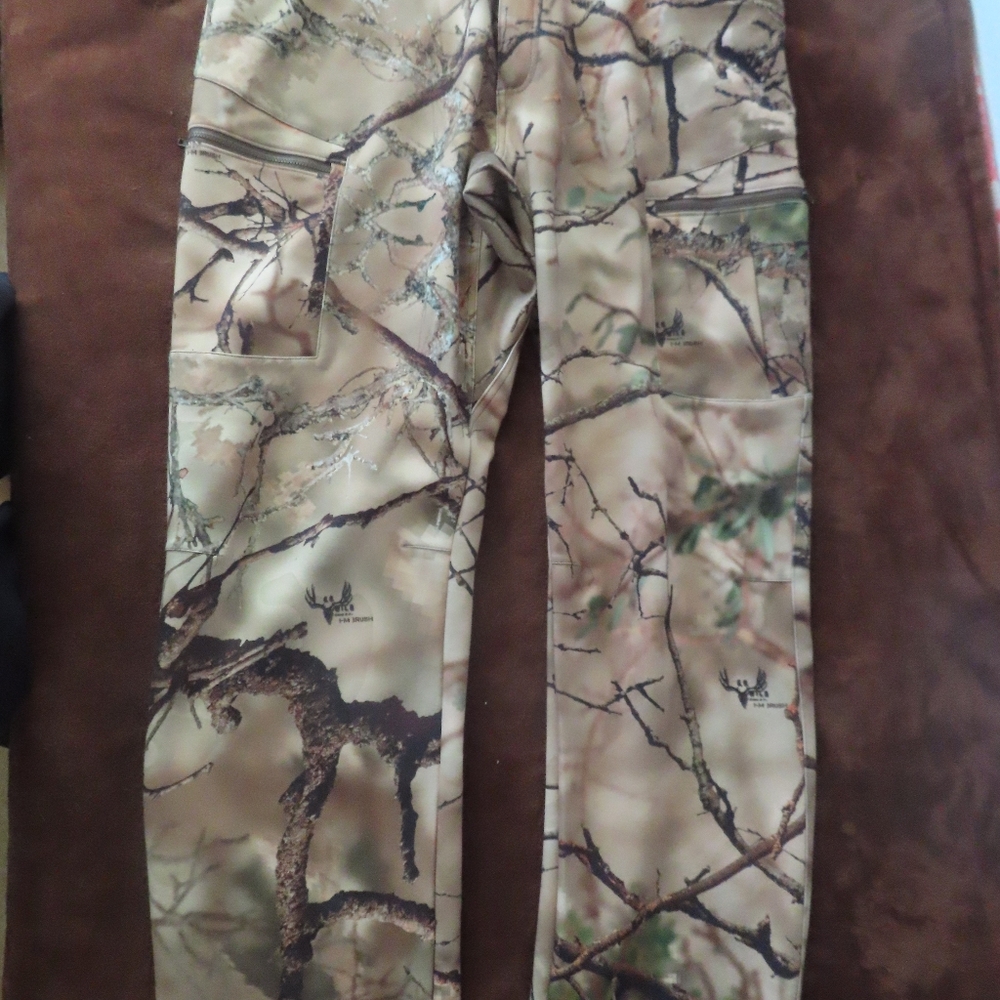 go wild hunting inertia im brush print pants 3XL made in usa (40x33)